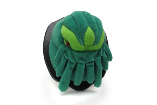Mounted Cthulhu Plush Wall Trophy 14356 l