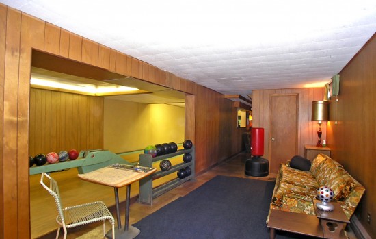 bowlingalley2