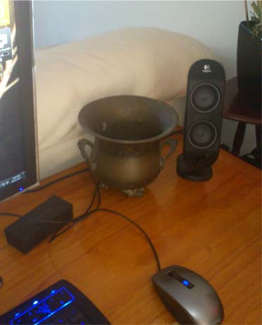 7 The Brass Pot of Holding