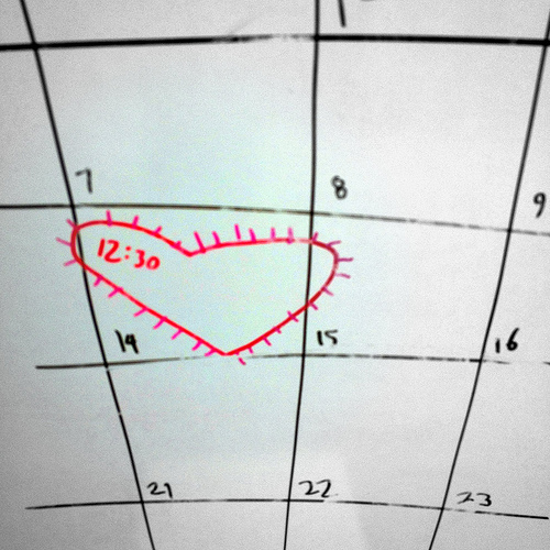 Let's meet at 12:30 to discuss our relationship! (Photo by: marc falardeau - CC BY 2.0)