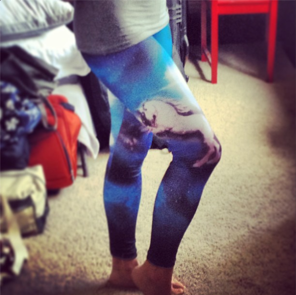 Check out these Unicorns in Space leggings!