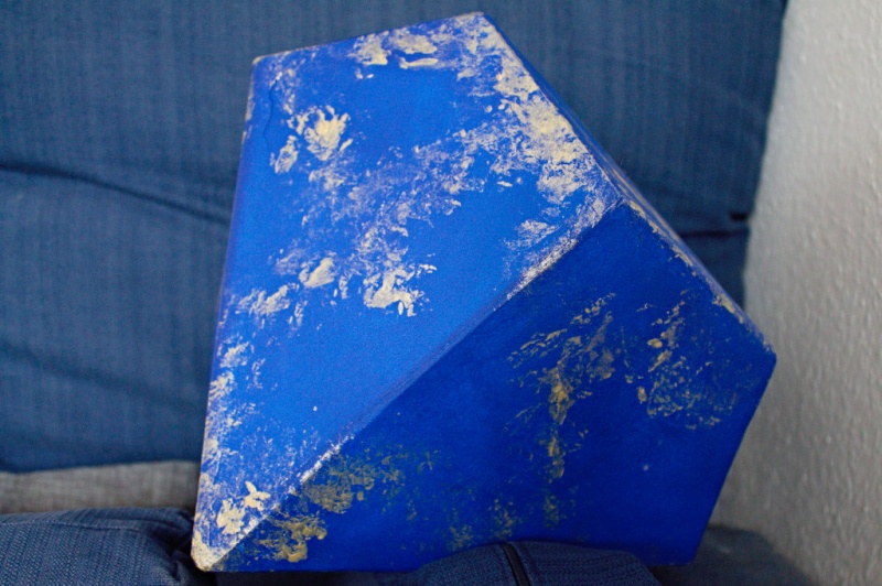 How to make a giant d10