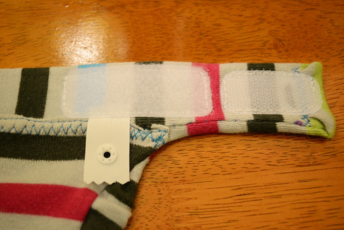 A very photo-heavy guide to sewing a faux gDiaper cover from an ...