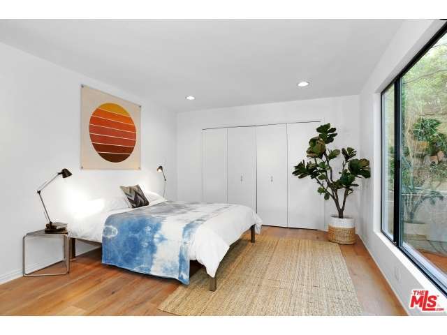 Minimalist bedroom inspiration