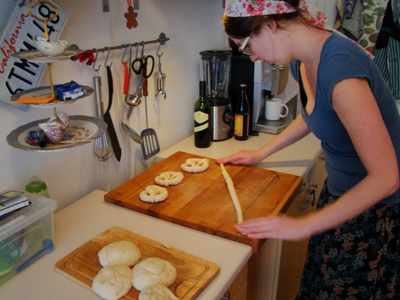 how to make soft pretzels 1