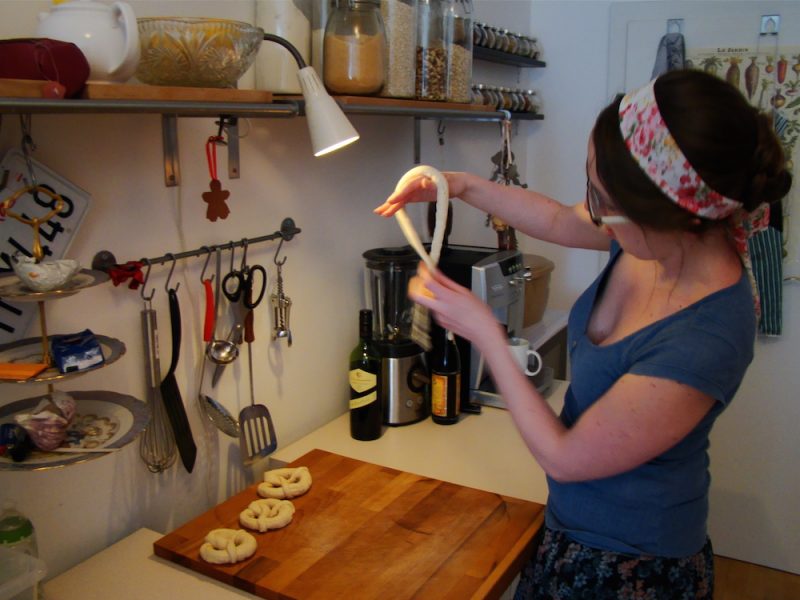 how to make soft pretzels 3
