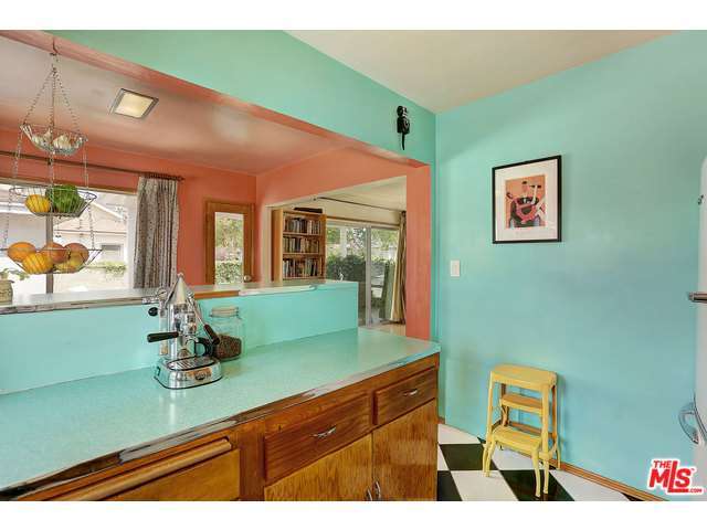 1950s retro kitchen 3