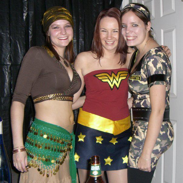 belly-dancer-and-wonderwoman-costume