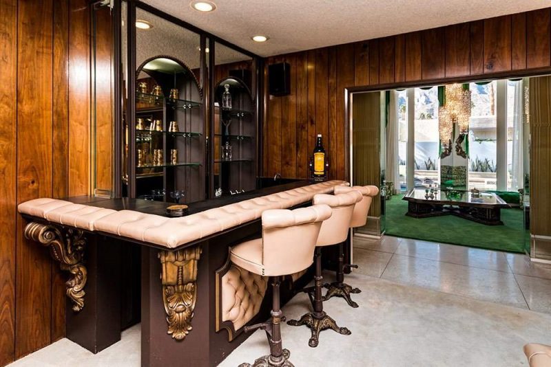 1970s-home-bar