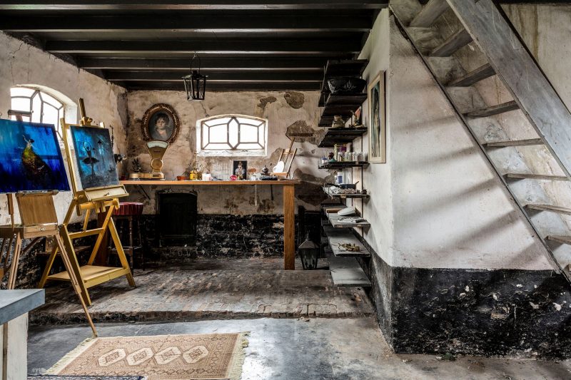 This historical Dutch spooky house for sale is straight out of our haunted dreams
