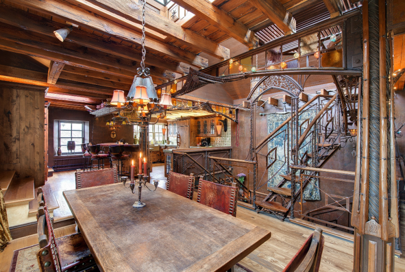 Let's all move into this Hogwarts house for sale in Minnesota