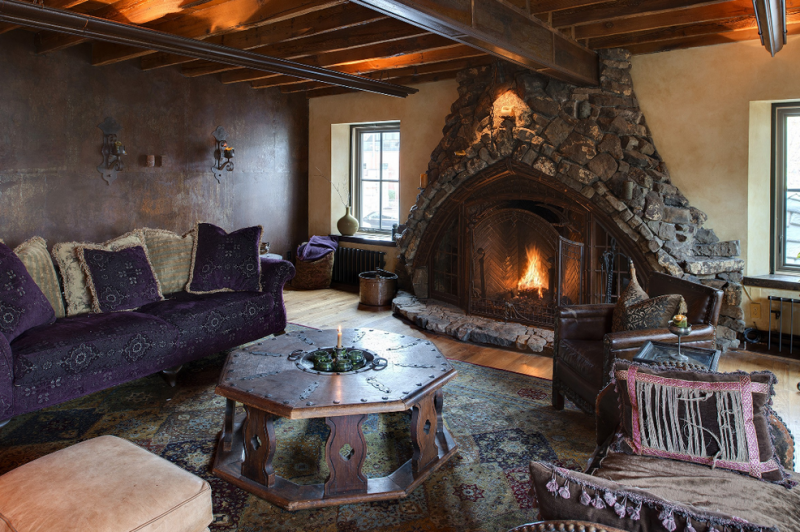 Let's all move into this Hogwarts castle for sale in Minnesota