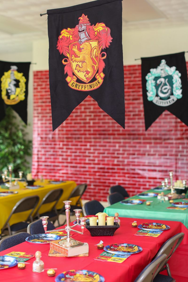 We are STUPEFIED by this Harry Potter birthday party with the most ...