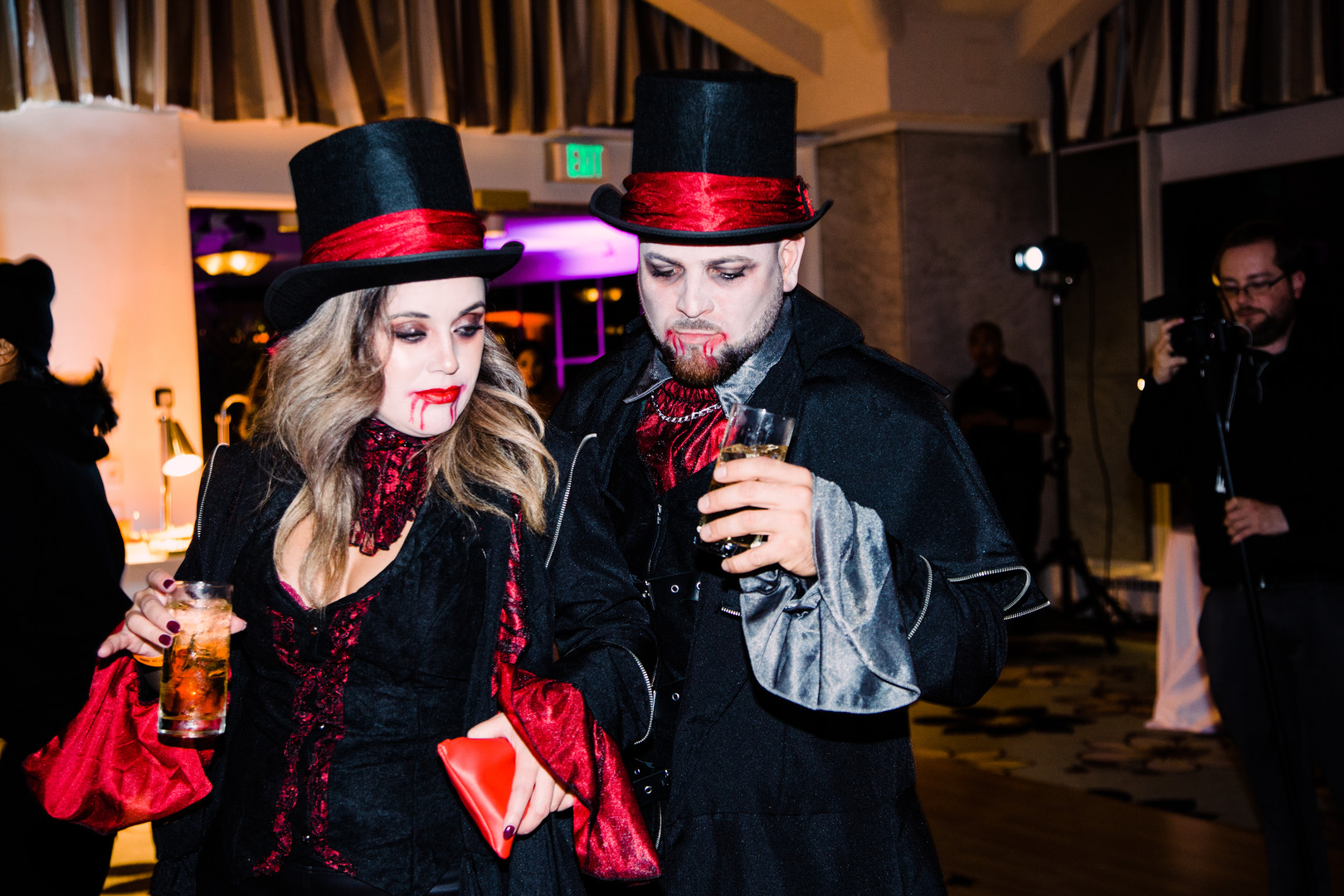 Now THIS is how you do a 40th birthday costume party