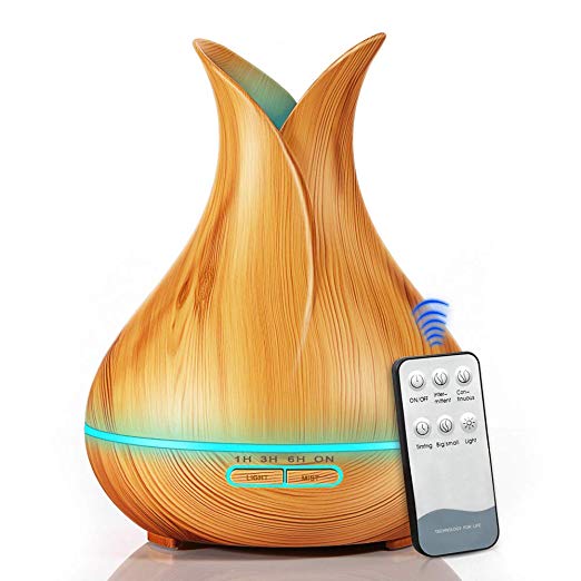 Woodgrain housewares to give your place that Midcentury feel